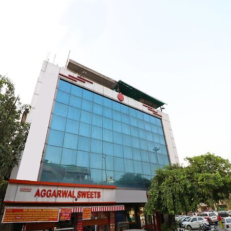Oyo 2705 Hotel Preet Palace نيودلهي المظهر الخارجي الصورة