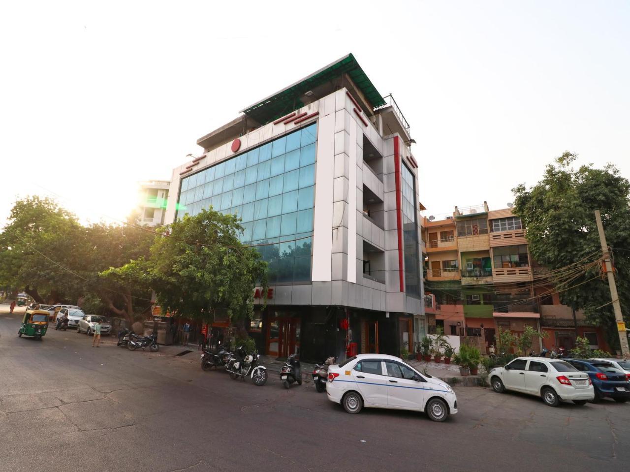 Oyo 2705 Hotel Preet Palace نيودلهي المظهر الخارجي الصورة
