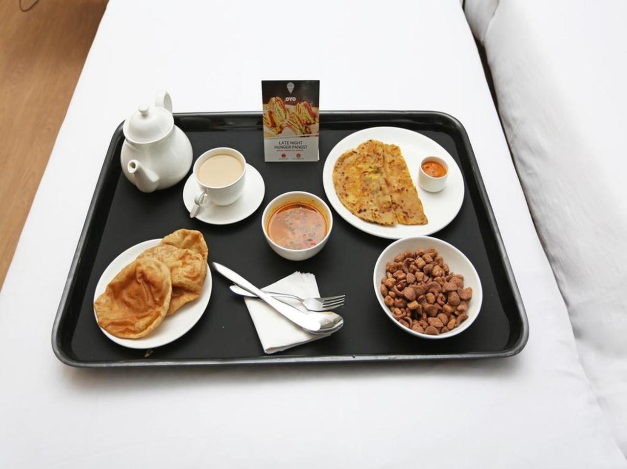 Oyo 2705 Hotel Preet Palace نيودلهي المظهر الخارجي الصورة
